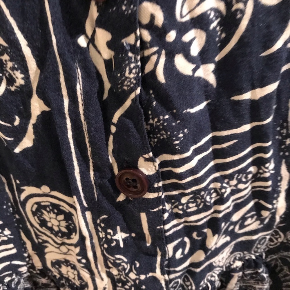 3/15$ Salad dress​ - Picture 2 of 5